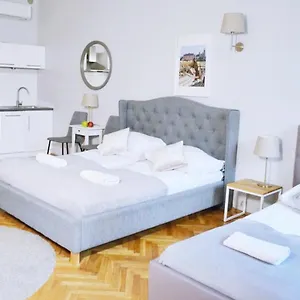  Hotel apartamentowy 21 Floriańska Street
