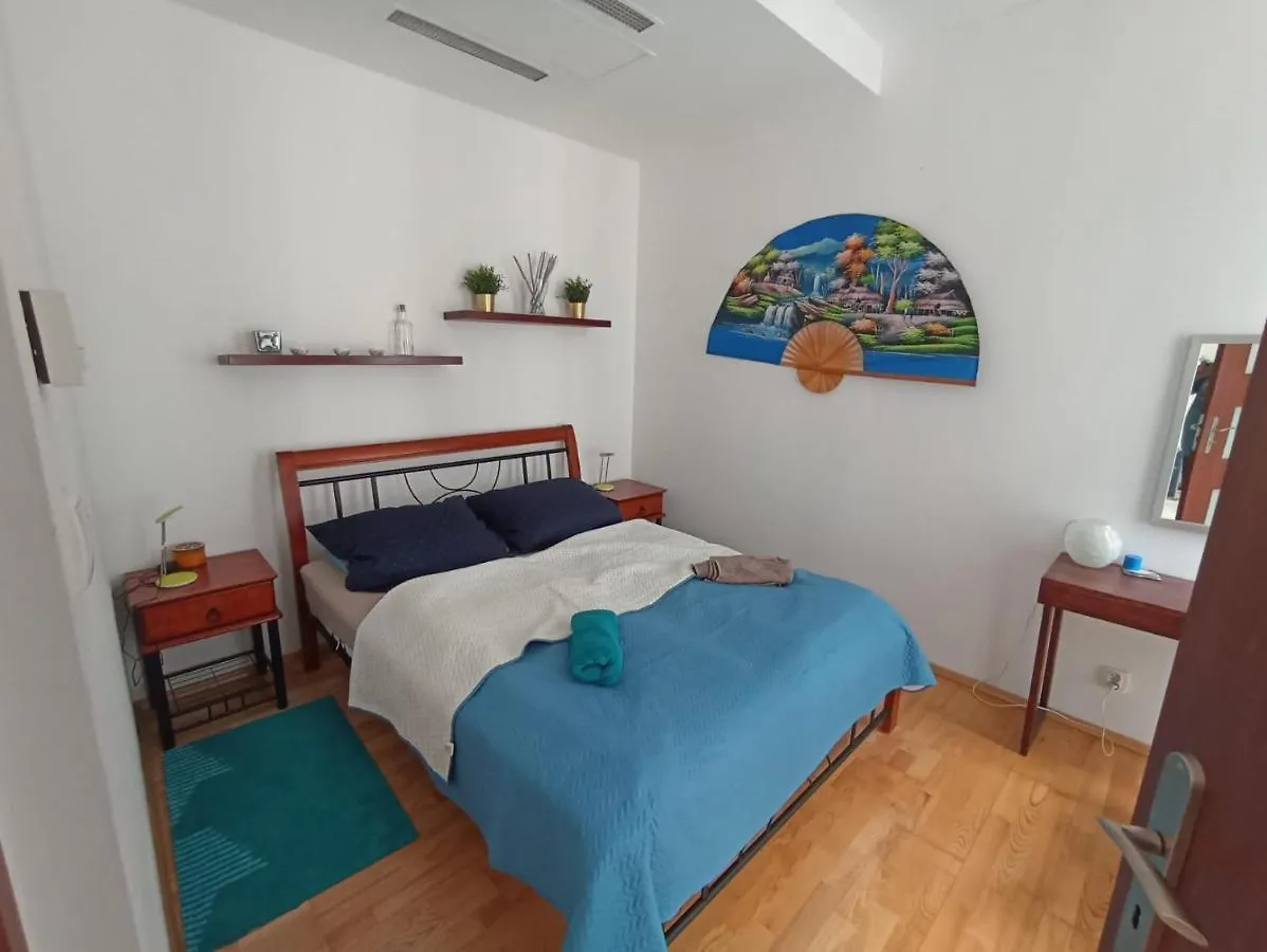 Apartamento Apartament Wielopole 17 Cracovia